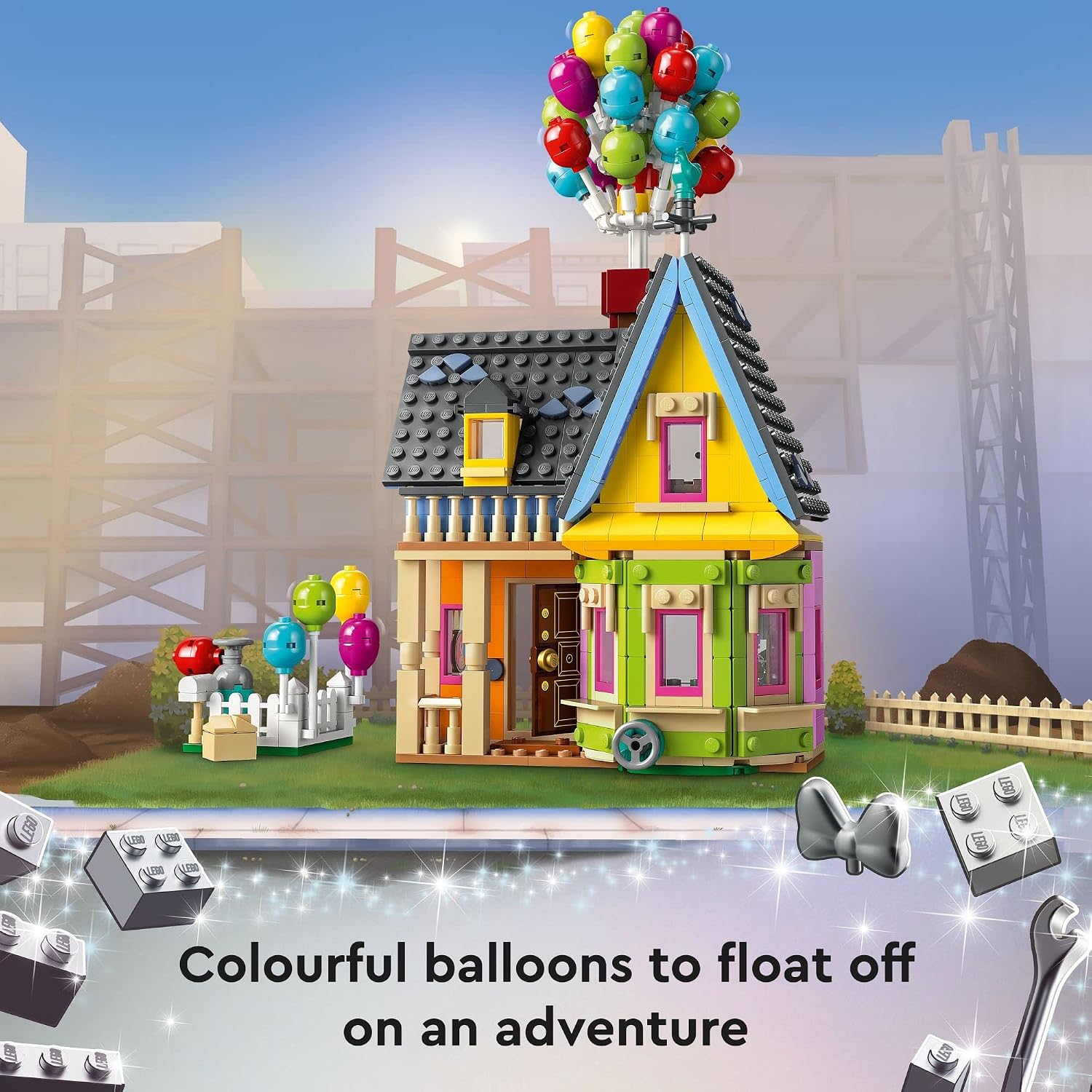 LEGO Disney and Pixar Casa de 'Up', Set Clásico de Juguetes...